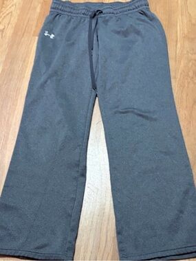 ✨ Under Armour Gray Semi-Fitted Sweatpants Joggers | Size SM ✨